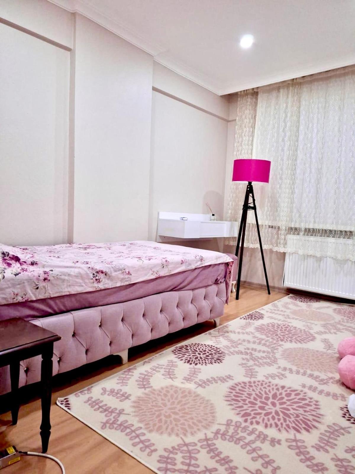 Barbie Room - Girls Only Istambul Exterior foto
